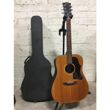 Gibson martin acoustic guitar Deluxe martin guitar accessories 70&#039;s martin guitar Vintage martin d45 J-45/50 martin guitars acoustic Acoustic Guitar with case. SETUP, Plays Great