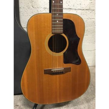 Gibson martin acoustic guitar Deluxe martin guitar accessories 70&#039;s martin guitar Vintage martin d45 J-45/50 martin guitars acoustic Acoustic Guitar with case. SETUP, Plays Great