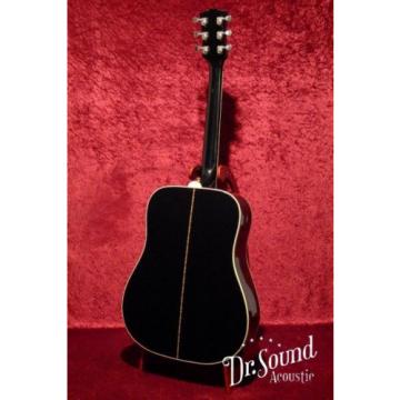 Gibson martin guitar USA martin guitar accessories ELVIS martin guitar strings acoustic DOVE martin acoustic guitars 2002 martin strings acoustic Accoustic Guitar Used  w/ Hard case